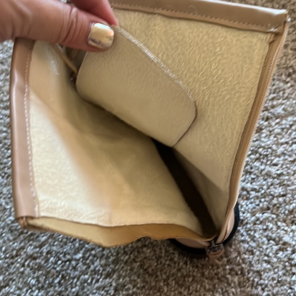 Cream beige ankle kid boots lace up front zip back - size 9 - Picture 5 of 7